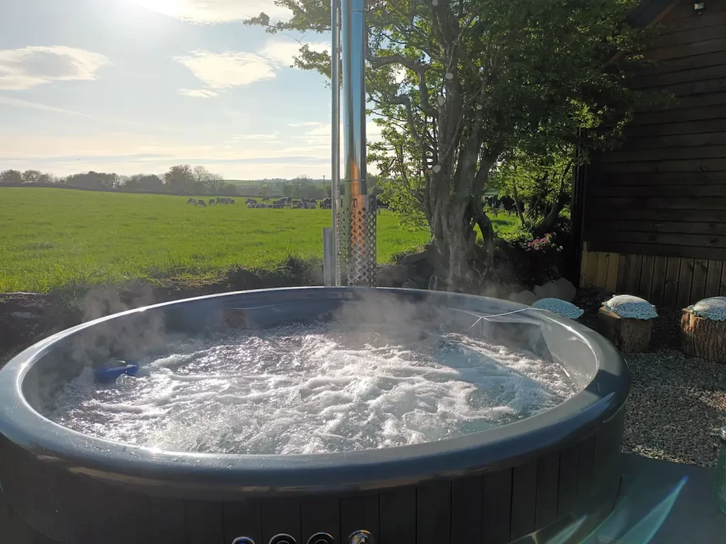 Cork air bnb hot tub